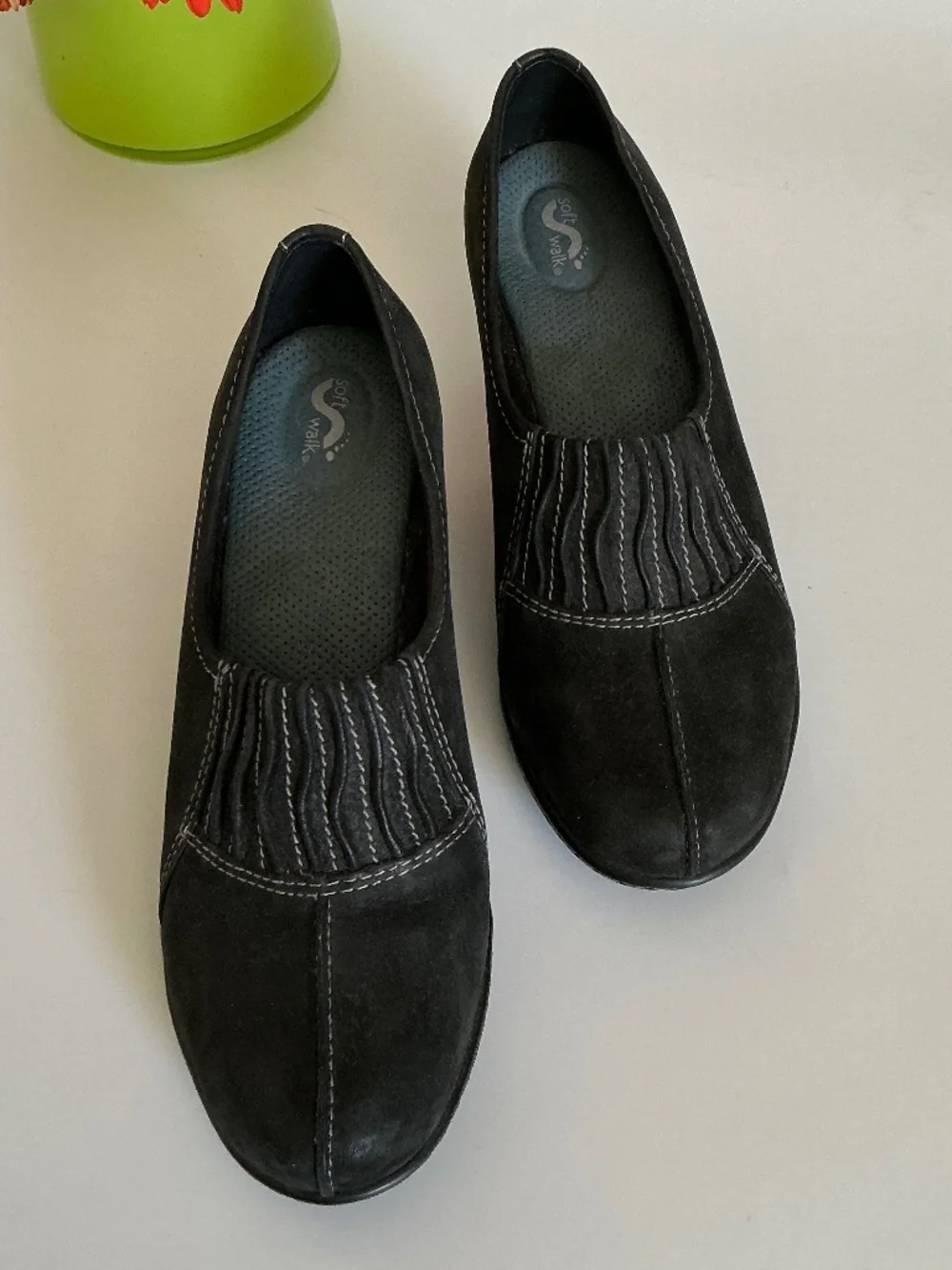 SoftWalk Black Suede Leather Wedge Comfort Sip On Shoes Size 7M EUC